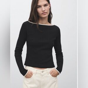 🌺 2/$20 H&M Black Long Sleeve Top with white trim size medium